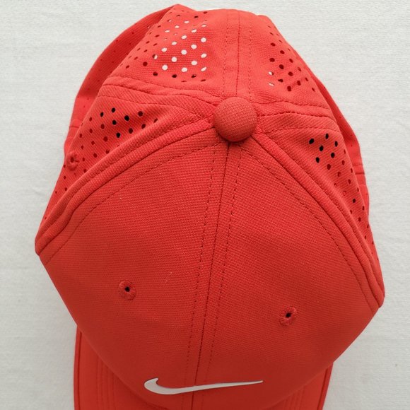 Nike Golf Hat Red Lightweight Breathable Adjustable - Picture 7 of 7